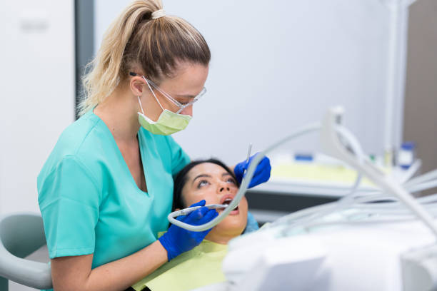 Best Broken or Chipped Tooth Repair in Mountain Park, GA